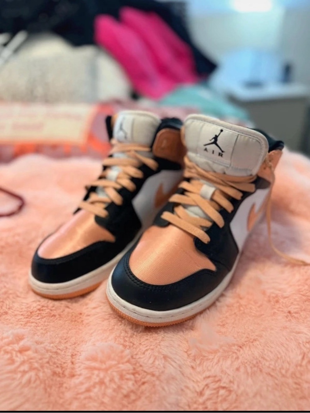 Jordan pink and Black High-Top Sneakers